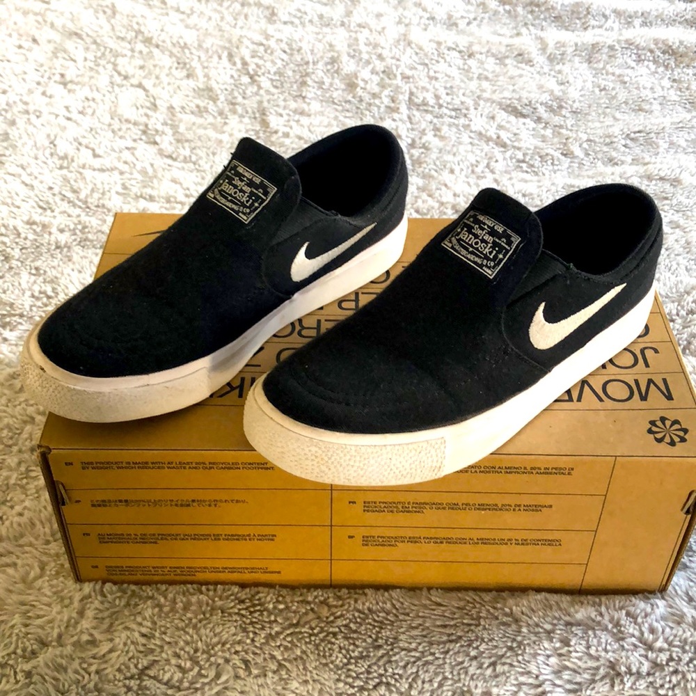 Nike Skateboarding - Stefan Jenoski